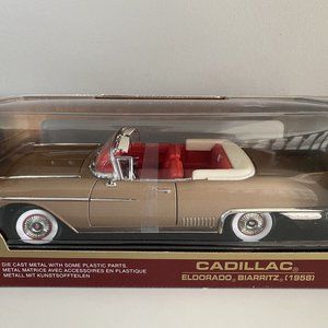 Yat Ming Road Legends 1:18 Diecast 1958 Cadillac Eldorado Biarritz Convert.-NIB!